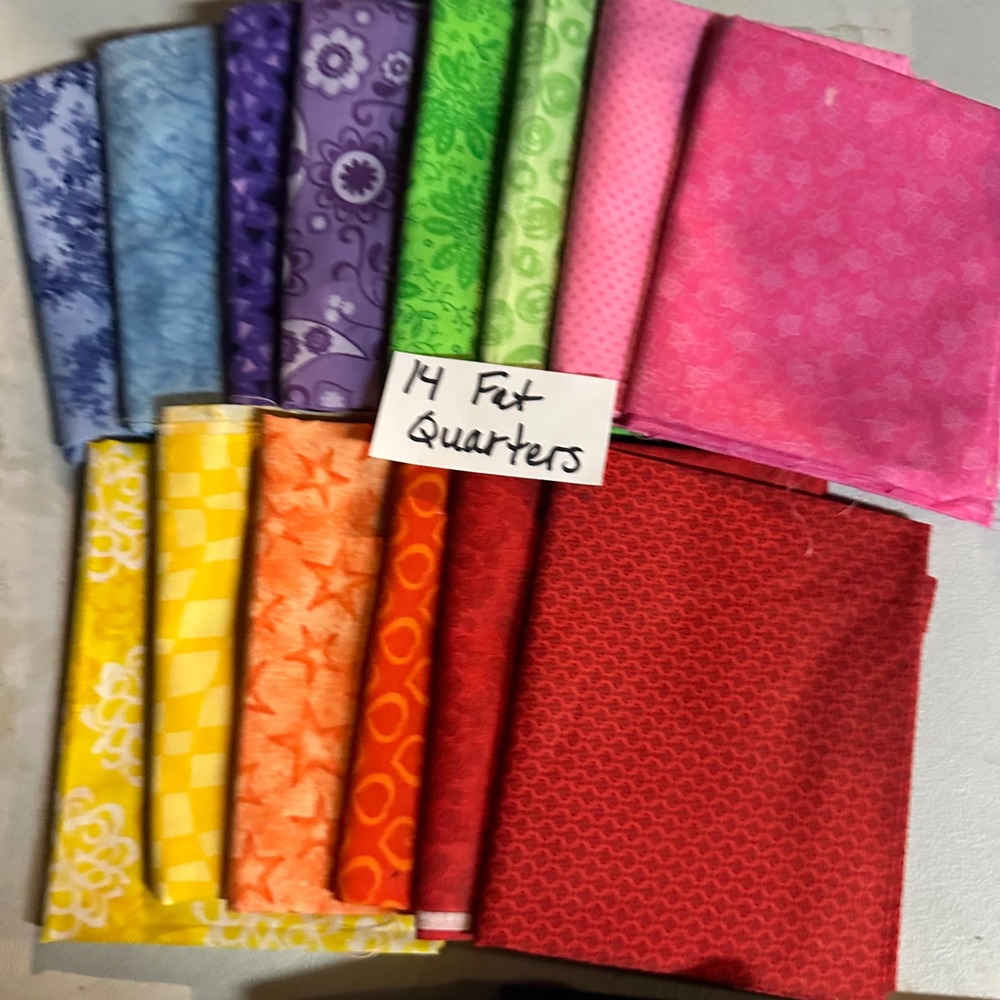 Quilting Cotton Fabric Bundle 14 Fat Quarters & 1/2 Yard cuts each navy Blue - Picture 2 of 9